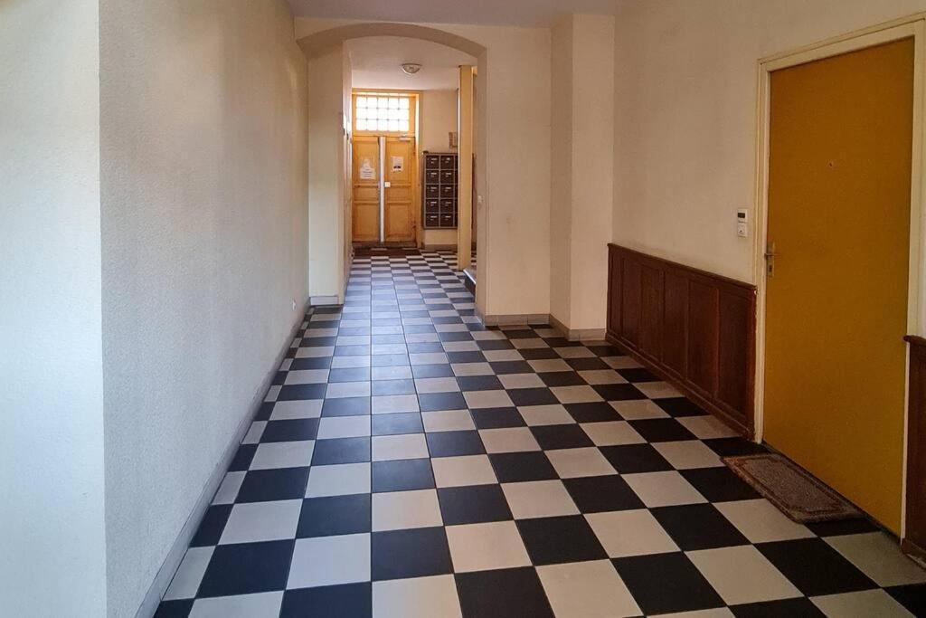 Bel Appartement Meximieux Centre Ville 2 Chambres Exteriör bild